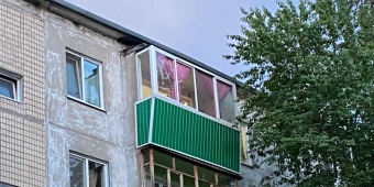 Остекление П-образного балкона ПВХ